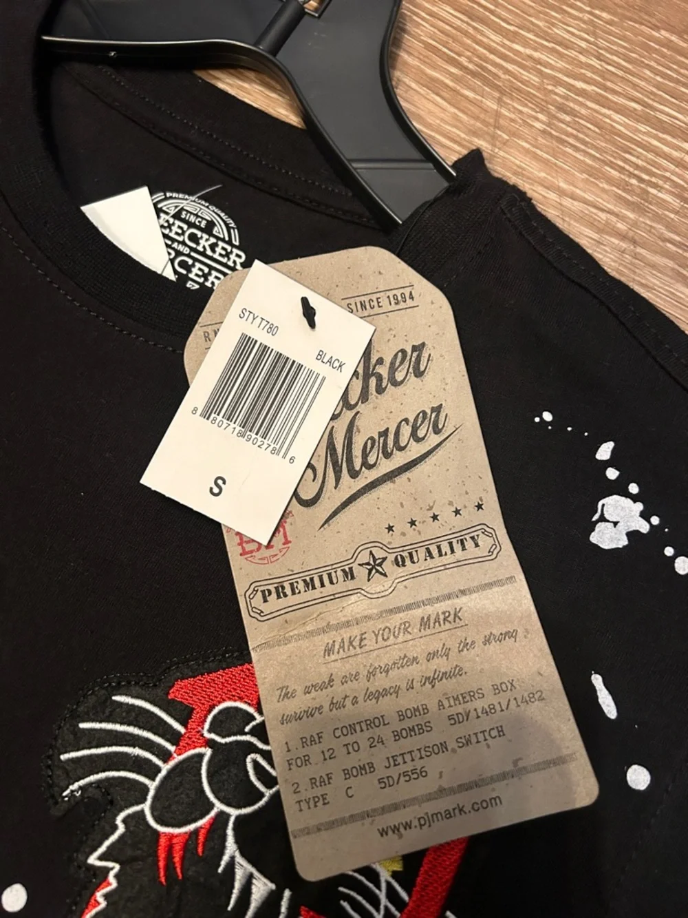 Men's Black Short-Sleeve Graphic Airborne Patch Tee - Picture 2 of 5